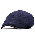 Heren winterpet van blauw tweed met zwart lederen klep en oorbescherming - L(58-60cm) / Marineblauw