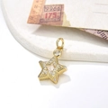 Collana con ciondolo a stella dorata esagerata con pietre di zircone trasparente micro-pavé - Oro con Zircone Trasparente