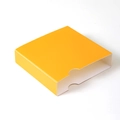 Custodia rettangolare giallo brillante per espositore a membrana su sfondo bianco - Colore Arancione Pieno (manica Separata); 11*11*2cm