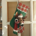 Calza di Natale stile inglese con renna 3D e tessuto a quadretti verde classico - Alce