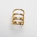 Anello multicostrato dorato lucido con design geometrico traforato e stile ampio - US 6 / Oro