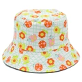 Cappello a secchiello verde con fiori arancioni e coccinelle rosa su sfondo bianco - Taglia unica / Griglia Verde Chiaro Floreale Arancione (3#)