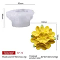Molde de silicona de jazmín de invierno con vela amarilla y medidas del producto DIY - Bola de flores de macasar SP-73