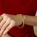Gold-plated Tubogas stretch bracelet with square zircon on a red background - 10mm / White