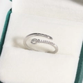 Eleganter Gürtelschnallen Ring in Silberoptik mit schimmernden Zirkonia Einlegearbeiten - Mode Gürtelschnallen Stil (Weißgold 4)