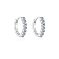 S925 Sterling Silber Creolen mit mikroverzierten blauen Zirkonia Steinen für Damen - Platiniert Blauer Zirkonia