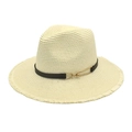 Dettaglio di cappello in paglia crema con nastro in pelle nera, fibbia d'oro e bordi sfrangiati - M (56-58cm) / crema