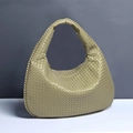 Borsa a mano a mezzaluna in pelle intrecciata verde oliva dal design minimalista - Verde Travertino