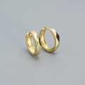 Aros facetados irregulares de plata s925 con un acabado chapado en oro brillante - Dorado