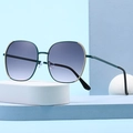 Chic oversized square sunglasses in dark green finish with gradient purple grey lenses - Green Frame Grey Lens (Polarized)