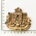 Detail view of Trevi Fountain resin fridge magnet with Roma text, size 7.5x5.5cm - Distressed Trevi Fountain