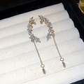 Orecchini a nappa argentati con cristalli marquise e pendenti a forma di goccia - 64-Perno in Argento-Argento-Nappa Con Strass Marquise