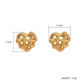 Orecchini a perno a cuore intrecciato placcati oro con dettagli di misura e peso reali - Design Cavo Intrecciato a Cuore (款式1)