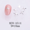Vue macro de breloques nail art étoile 3D 9x10mm argentées avec présentation sur ongle - Grande Étoile Brillante Argentée (A514)