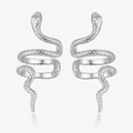 Boucles d'oreilles serpent en argent S925 avec texture d'écailles réaliste sur fond blanc - Argenté