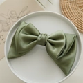 Pince à cheveux élégante pour fille en satin vert olive avec nœud multicouche fini mat - Vert