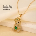 Detail of bear pendant with green heart stone and zircons, length 45cm weight 6.5g - Gold - Crown Green Heart Bear