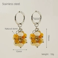Orecchini a cerchio in acciaio placcato oro 18k con pendenti in pietra naturale gialla e bianca - Stile con Perline in Pietra Naturale Bicolore Giallo e Bianco (999) / Argento
