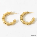 Polished gold C-shaped ribbed hoop earrings with a textured segmented design and butterfly back - Gold (KDE722)