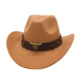 Detail eines Western-Cowboyhuts mit Lederband und goldenem Stierkopf-Metallemblem - Einheitsgröße / Kamelfarben (Goldener Stier)