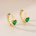 Detail of gold-plated hoop earrings featuring vibrant green heart-shaped gemstones - Gold Green (KE116274-GC)