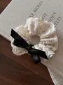 Coletero de encaje blanco roto vintage francés con un lazo de satén negro sofisticado - 2# Scrunchie beige con lazo negro