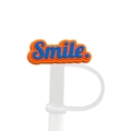 Detail van de siliconen rietjesdop met Smile-tekst voor Stanley-bekers in oranje - 2-Glimlach