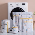 5-piece laundry bag set with pineapple patterns for washing machines and home storage - Small 30*40cm / 70g Fine Mesh Pineapple