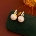 Luxury pink pearl earrings with clear zircon stones on a green velvet stand - 94# Gold Pink Pearl Hoop