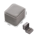 Gray velvet jewelry box showing precise 4.7x7.5x6.5cm dimensions and ring storage interior - Double Ring Box / Gray