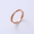 Minimalist rose gold titanium steel ring with intertwined bands and micro-inlaid zircon - US 5 / Rose Gold