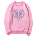 Rosa Fleece-Hoodie mit lila Herz-Rippen-Druck und Kapuze auf weißem Hintergrund - S / Rosa (Violette Herzrippen)