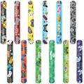 Set mit 12 bunten Gaming-Schnapparmbändern mit Retro-Controller-Mustern für Kinder - Zufällig Gemischte Farben