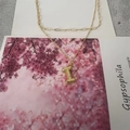 Collier double rang doré avec chaîne trombone et pendentif lettre I à texture gaufrée - Lettre I