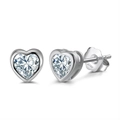 Elegant S925 sterling silver heart-shaped stud earrings featuring clear 4A zircon stones - Silver Heart Style (APE44-P)
