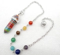 Regenboogkristal zeshoekige pendel met zilveren ketting en 7 chakra kralen voor meditatie - B1-Gekleurde Strepen