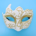 Horn Painted White Gold