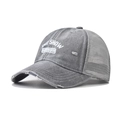 Cappellino da baseball grigio invecchiato con stampa SHIT SHOW SUPERVISOR e rete traspirante - Regolabile / Grigio
