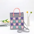 Graue gestrickte Herz-Einkaufstasche mit rosa Griffen und bunten Mustern für Damen - Herz Handytasche-Grau Rosa Lila