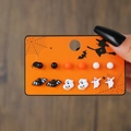 Halloween-Ohrring-Set mit 6 Paaren aus Harz-Kürbis-, Fledermaus- und Geist-Steckern - Einfache Cartoon-Kollektion (E1419-1)
