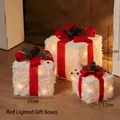 Three-piece white snow-effect Christmas gift boxes with red bows and LED lights (25/21/17cm) - Lighted White Feather Gift Box Set of 3 with Red Ribbon