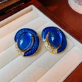 Vintage-Ohrringe in C-Form mit blauem Emaille, Goldverzierung und funkelnden Kristallen - 925 Silberstecker / Blau