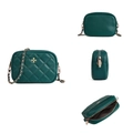 Borsa a tracolla trapuntata verde scuro con stella dorata e tracolla a catena - Verde