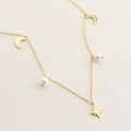 Collana in argento S925 dorato con falce di luna, stelle e perle bianche eleganti - Argento 925 / Oro