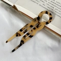 U-shaped acetic acid hair pin with leopard tortoiseshell pattern for bun styling - Light Color