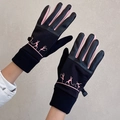 Women's black thermal gloves with pink cat embroidery and touchscreen fingertips - One Size / Sporty Man Black Pink