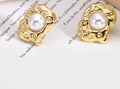 French vintage style irregular gold hammer textured stud earrings with white pearl inlay - ED17-Hammered Metal Pearl