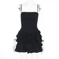 Sexy schwarzes Mini-Trägerkleid mit gestuften Volants und Spaghettiträgern für den Sommer - XS / Schwarz