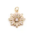 Pendentif marguerite en émail blanc et zircon avec monture en métal doré chic - Style C / Or