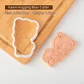 Tagliabiscotti renna con orso, stampo in plastica 5,5x8,7cm per fondente e pasticceria - PC0249-Taglierina Renna che Abbraccia un Orso